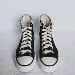 Black & White Hi Top ZY-K22030 Canvas Shoes